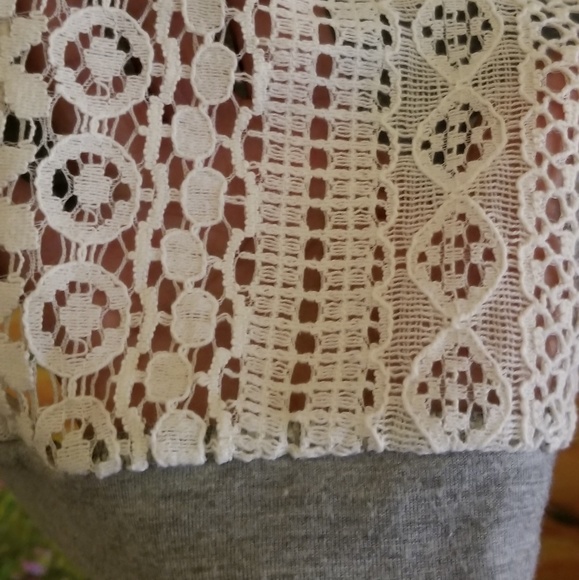 Xhilaration Long Sleeve Top - Picture 2 of 6